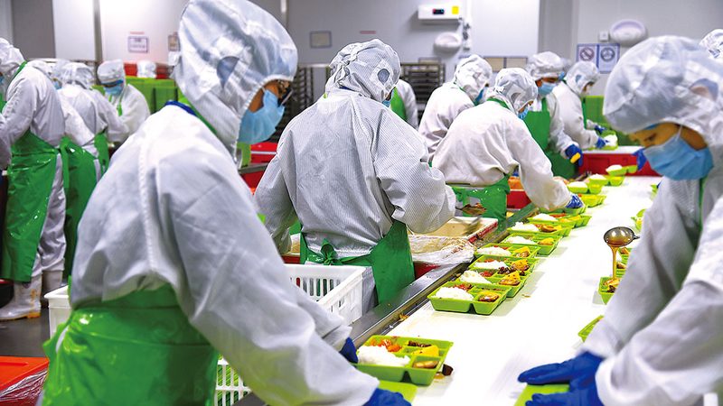 火锅底料，从原料到成品：揭秘传统做法与现代化工艺**